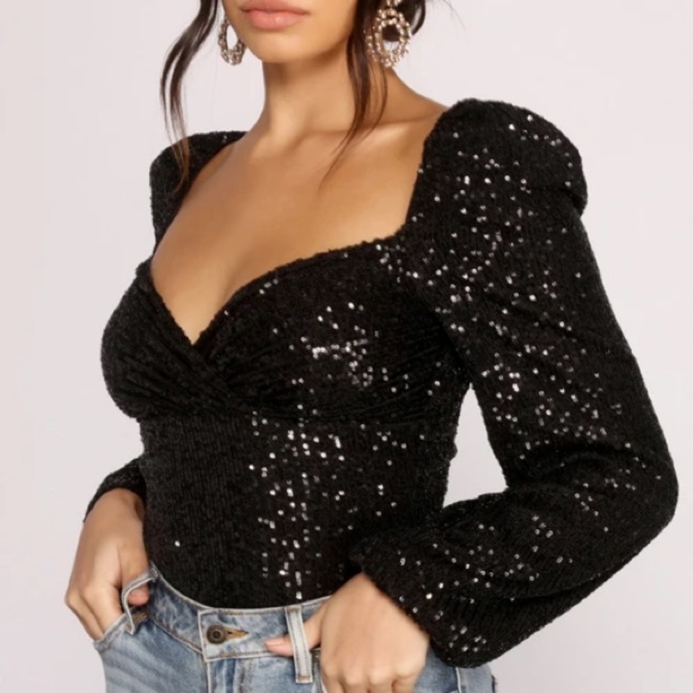 PUFF SLEEVE SEQUIN BODYSUIT